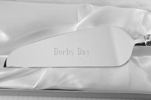 Wedding Cake Server Set Custom Engraved Personalized Serving Set in Westwood Design - Hand Engraved