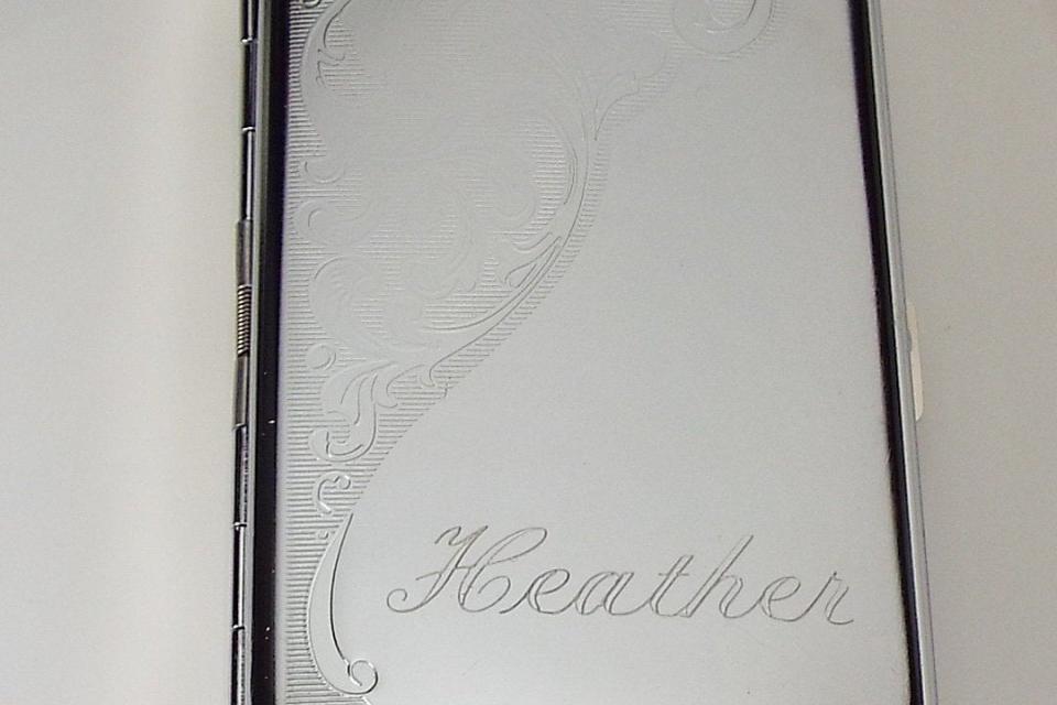 Custom Engraved Personalized Double Sided 100s Cigarette Case with Scroll Accent  -Hand Engraved